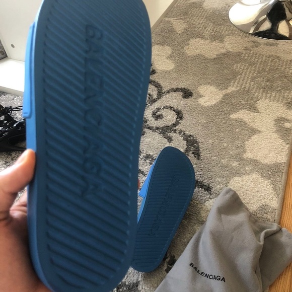 Auth Balenciaga Slides!✨✨ - Picture 4 of 5
